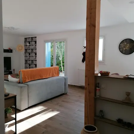 ヴィラ Entre Drome Et Ardeche